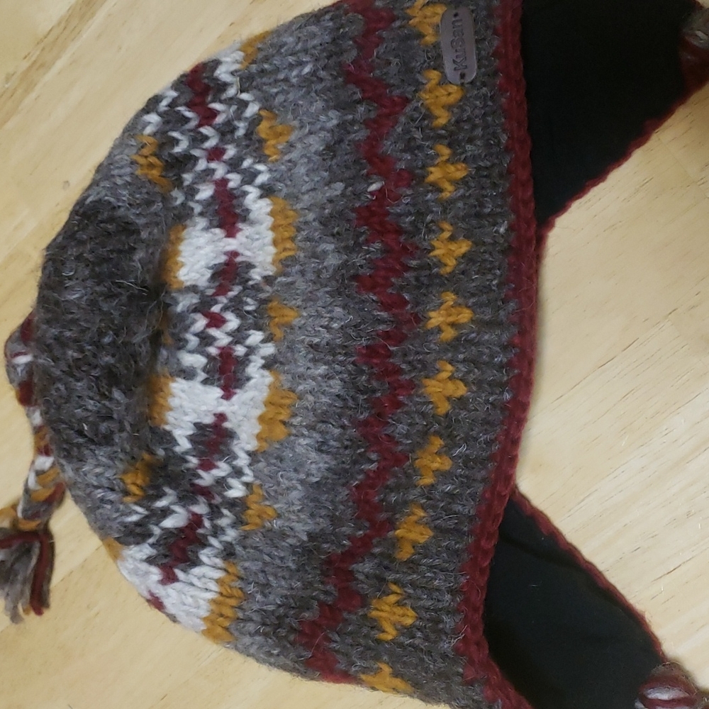 Ladies wool hat - Picture 2 of 3